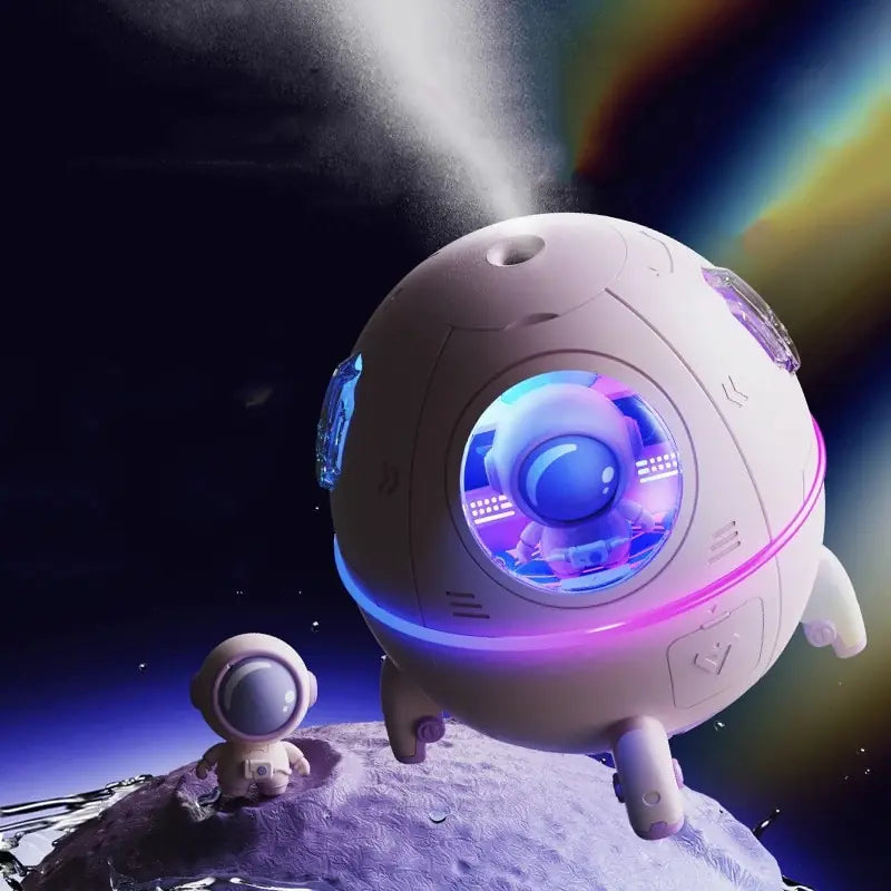 Modern Astronaut Humidifier