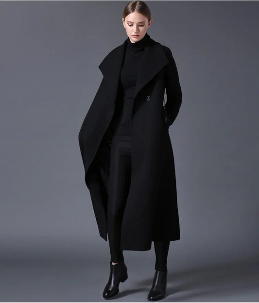 Elegant Winter Wool Overcoat